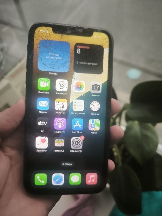 Apple iPhone 11  битий
