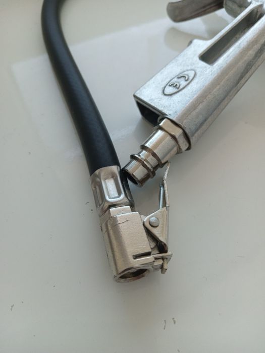 Пистолет для подкачки шин