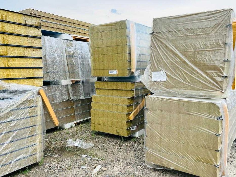 Płyta warstwowa dach 2 gat. 24zł netto/m2 płyty warstwowe PIR PU wełna