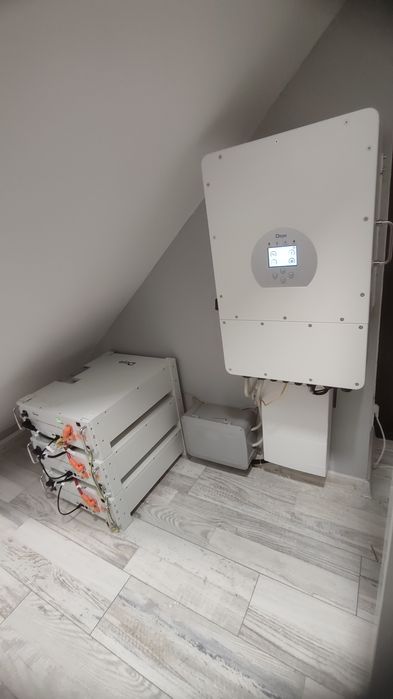 Установка подключение инвертора Deye, Solax . Підключення інвертора