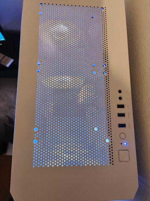 PC Gaming (Ryzen 5600X • 16GB RAM • RX6750 XT)