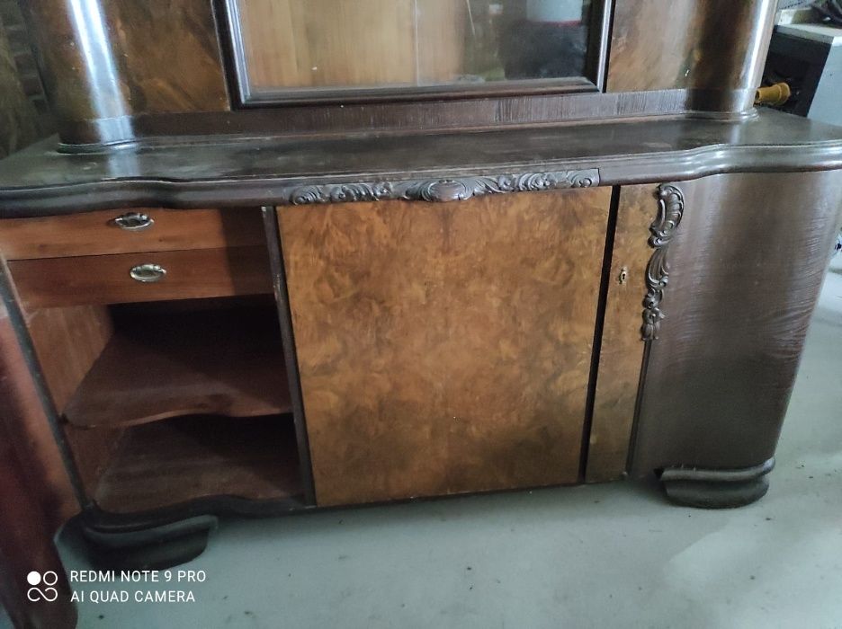 Sprzedam kredens-bufet z lat 20