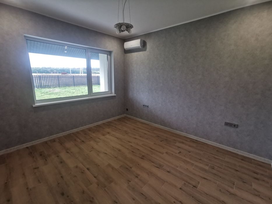 Дом с ремонтом, коттеджный городок в лесу, Sky Park, Гнедин