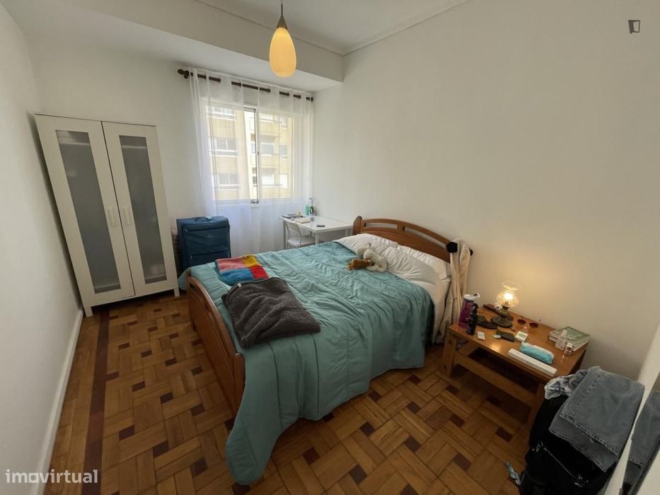 Quarto - localizado em Bonfim Porto