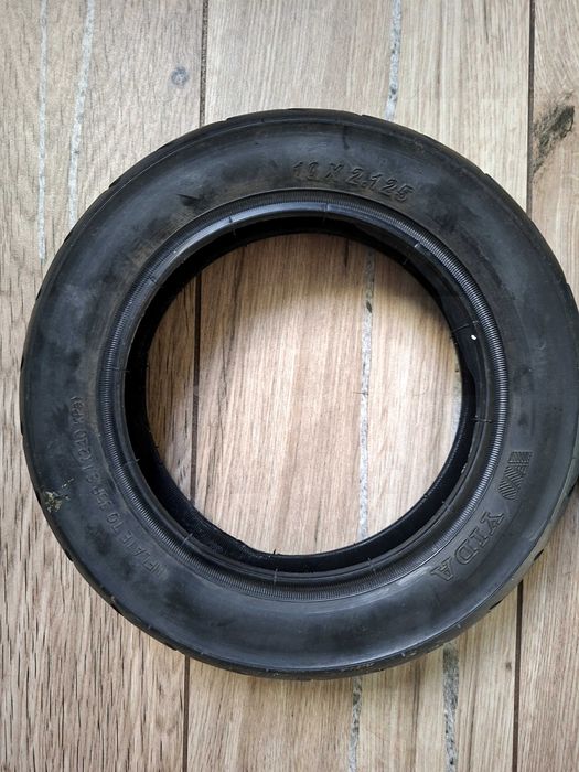 Opona i Detka 10x2.125 komplet