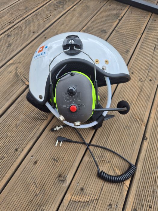 Kask PPG Navcomm ze słuchawkami, kask paralotniowy motoparalotniowy z łącznością