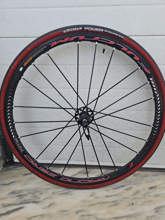 Par de rodas de estrada Fulcrum Racing Zero Nite