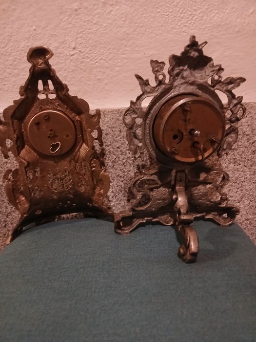 Antigos  Relógios de  Corda