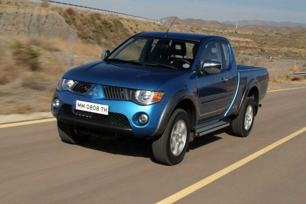 Разборка шрот запчастини Mitsubishi L200