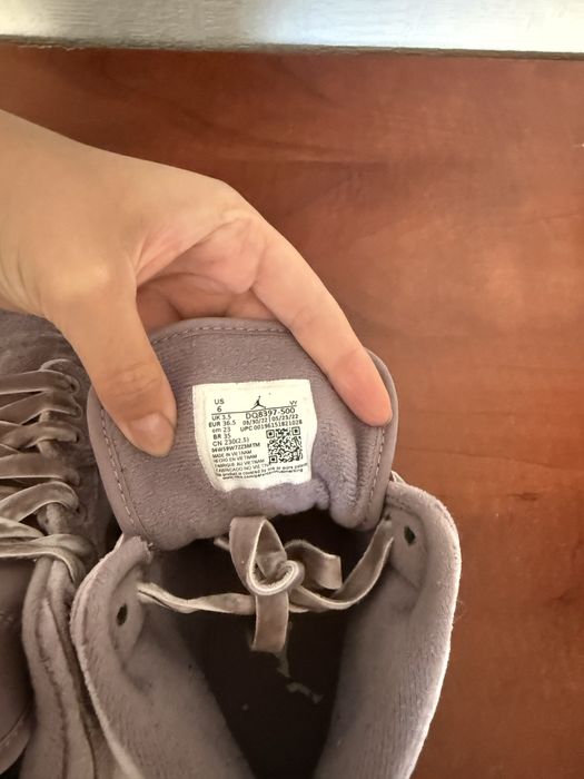 Кросівки жіночі Nike Air