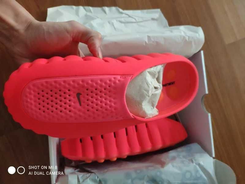 Nike Mind 001 Slide Solar Red Rozmiar 46