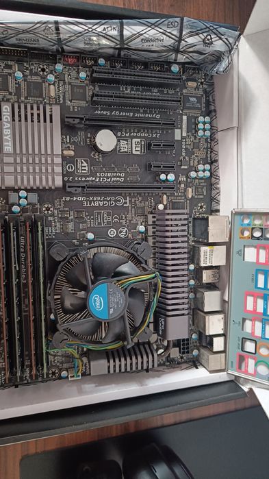 Conjunto de peças para um computador