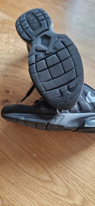Buty  NIKE AIR MAX 38,5