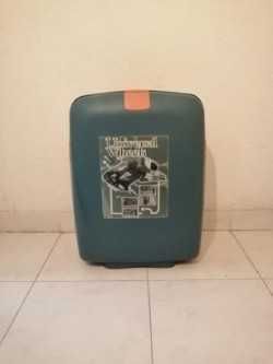 Mala de viagem com rodas e puxador