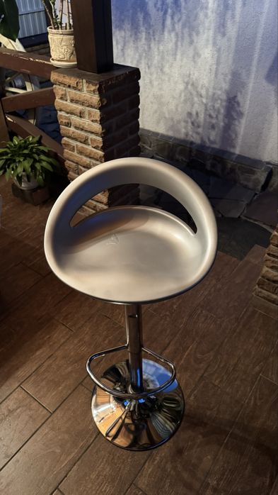 Стул барный