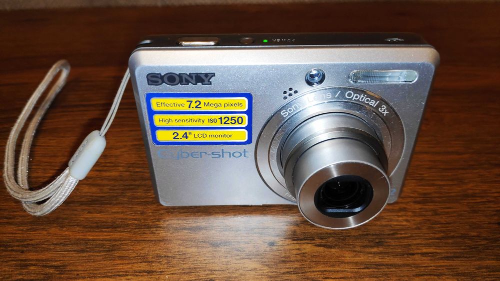 Sony DSC-S730...