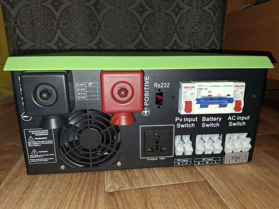 Солнечный гибридный инвектор