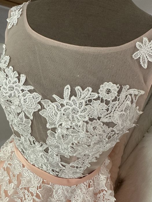 Suknia tiulowa 34-38 cywilna