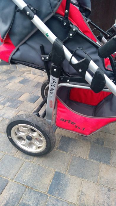 Wózek dziecięcy lekki - aluminiowa rama
