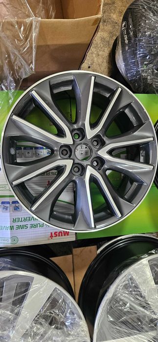 Диски 5х114.3 r18 J 7 et50