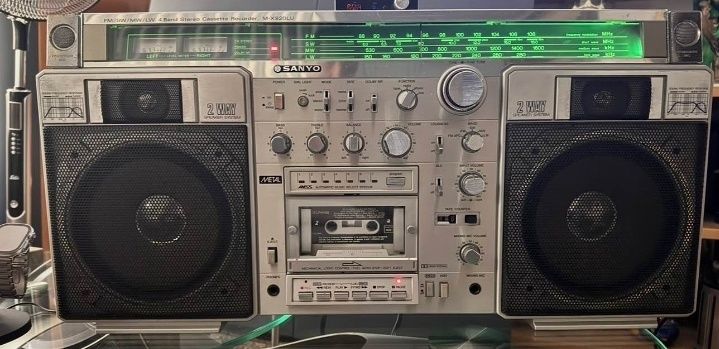Boombox Sanyo MX-920LU