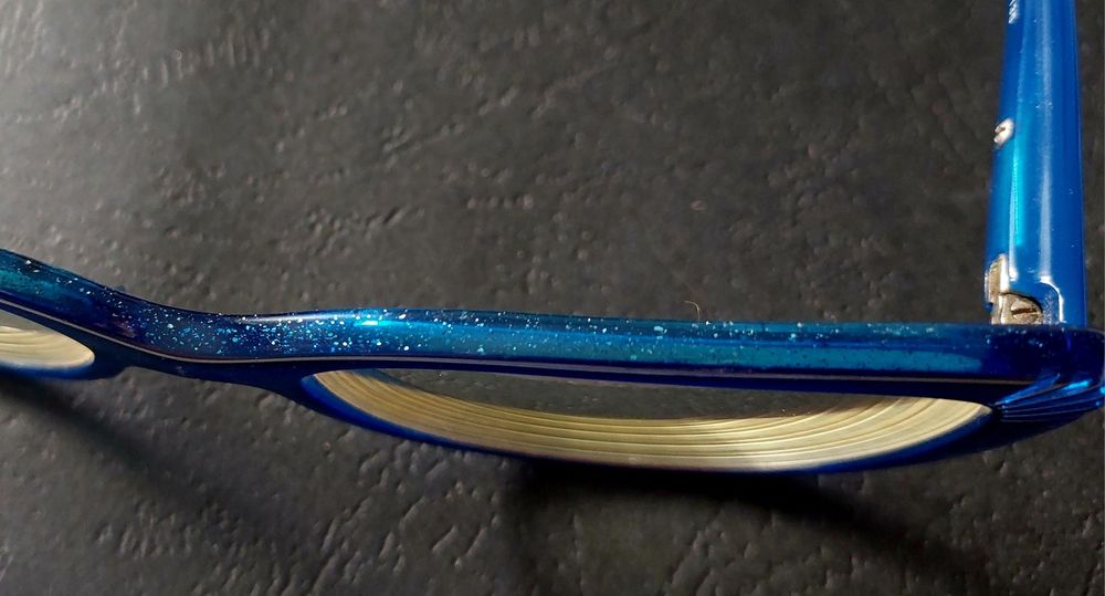 Óculos Vogue de massa modelo feminino