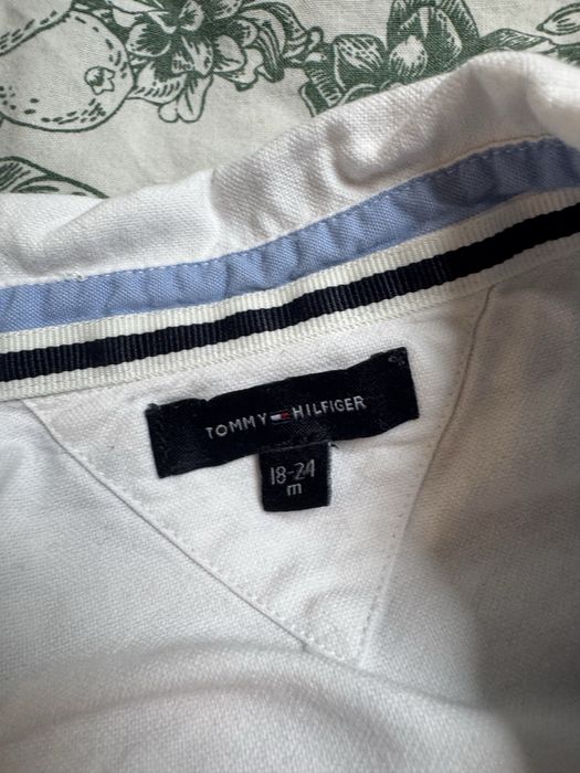 Biala koszula tommy