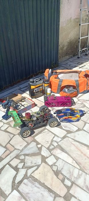 Carro Telecomandado a Gasolina 1/8