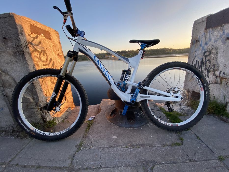 Canyon Strive ES F8