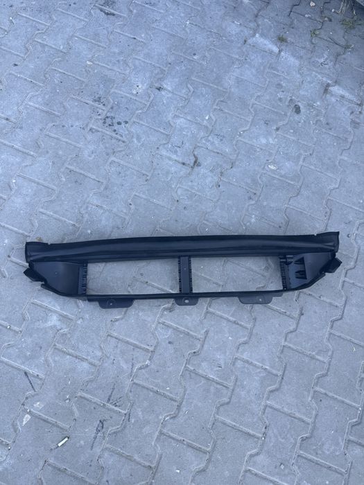 Воздуховод дефлектор volvo 31690409 31663795