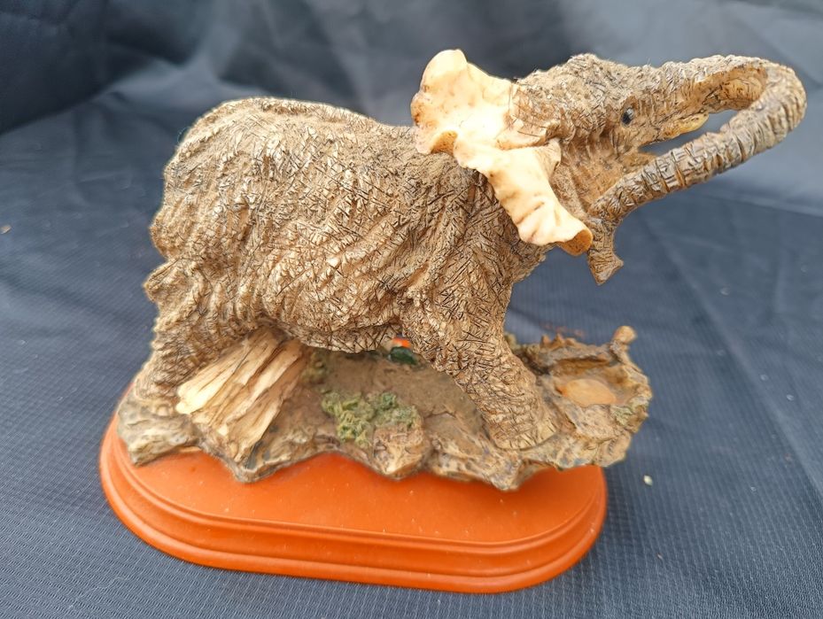 Plastikowa figurka  słonia