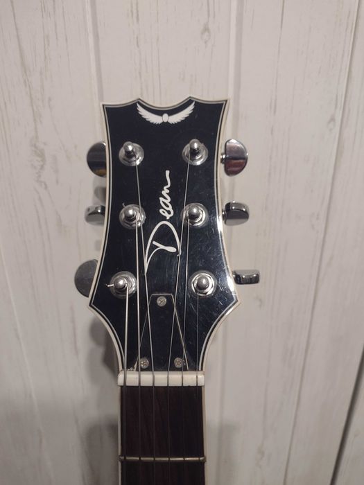Gitara elektryczna Dean Colt semi-hollow body piezo