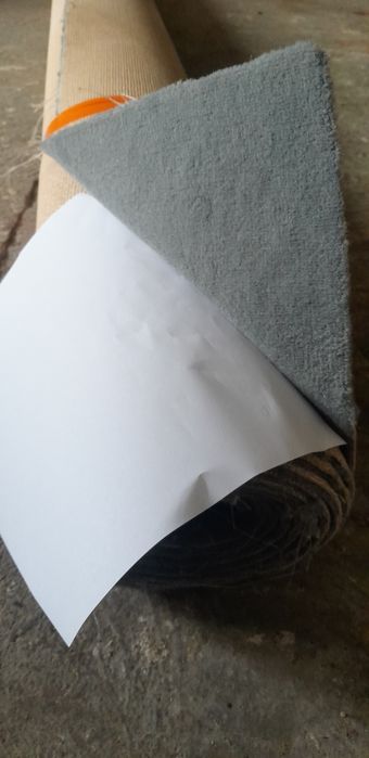 Wykladzina dywanowa nowa