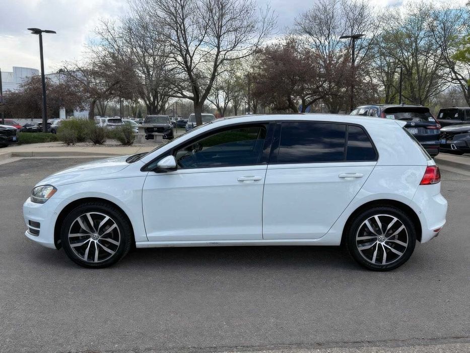 Volkswagen Golf      2015