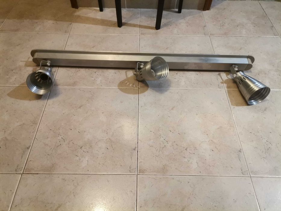 Candeeiro metálico de parede ou tecto