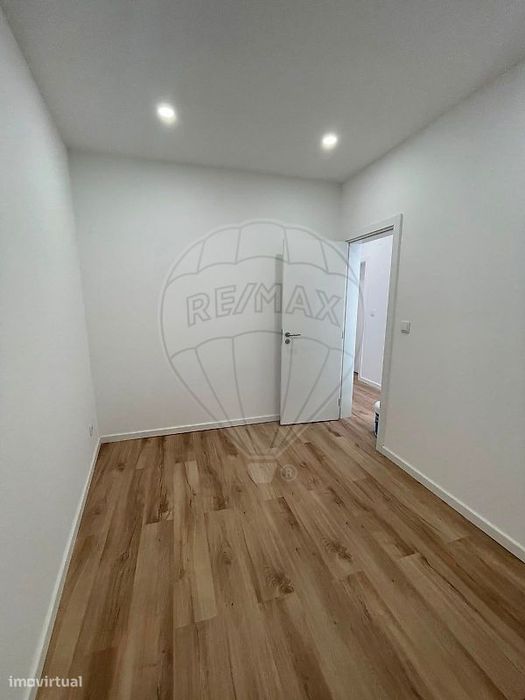 Apartamento T2 para arrendamento