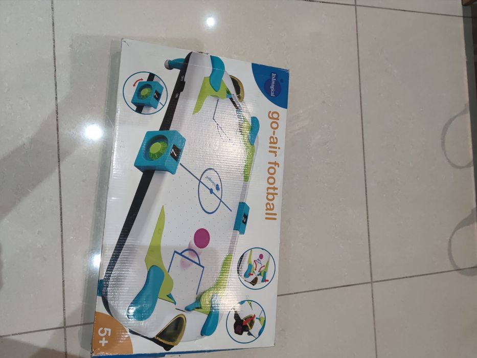 Go air futboll ( futbol de mesa que solta ar )