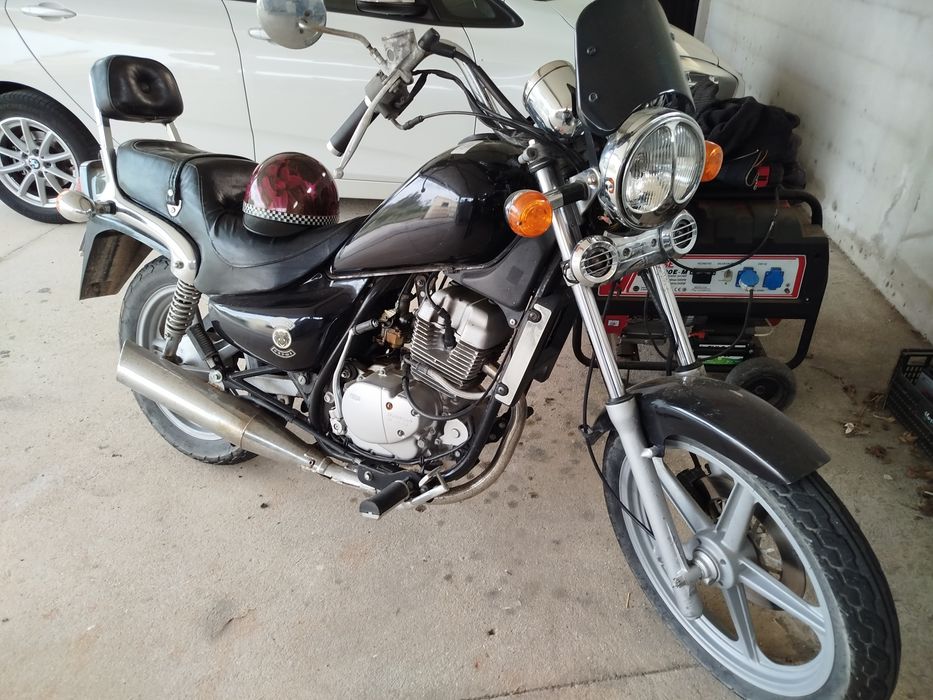 Mota usada poucos kl 125cc venda ou troca por moto4 125cc matrículada