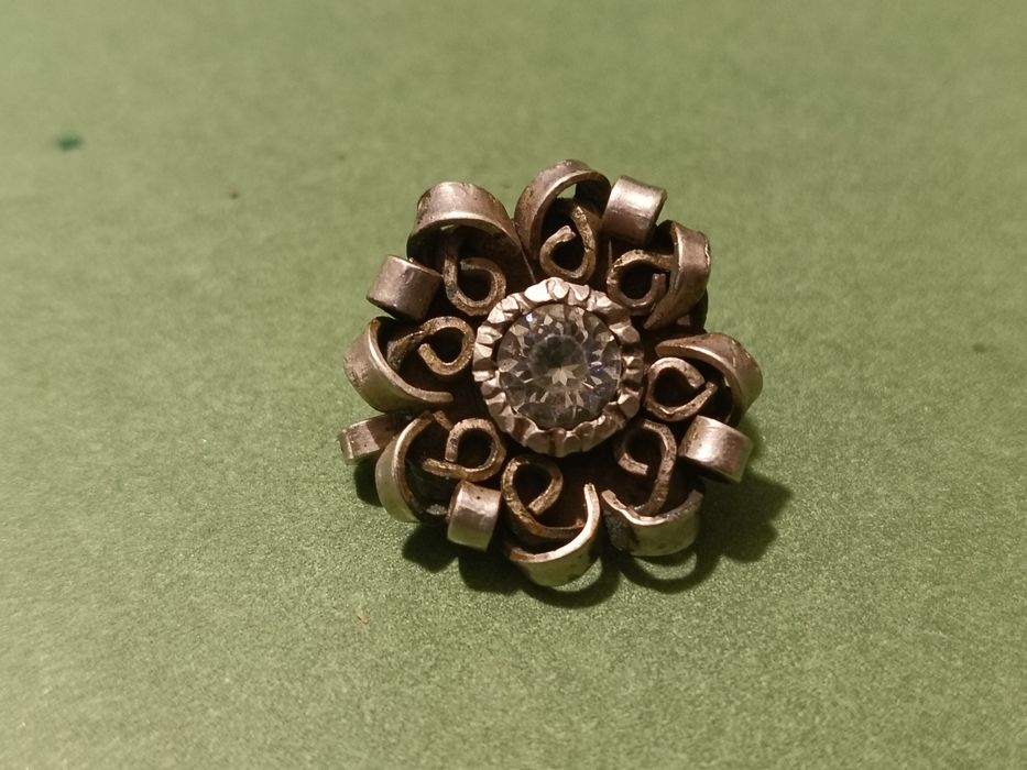 Klips srebrny ZJZ.  Jadwiga Jan Zaremscy