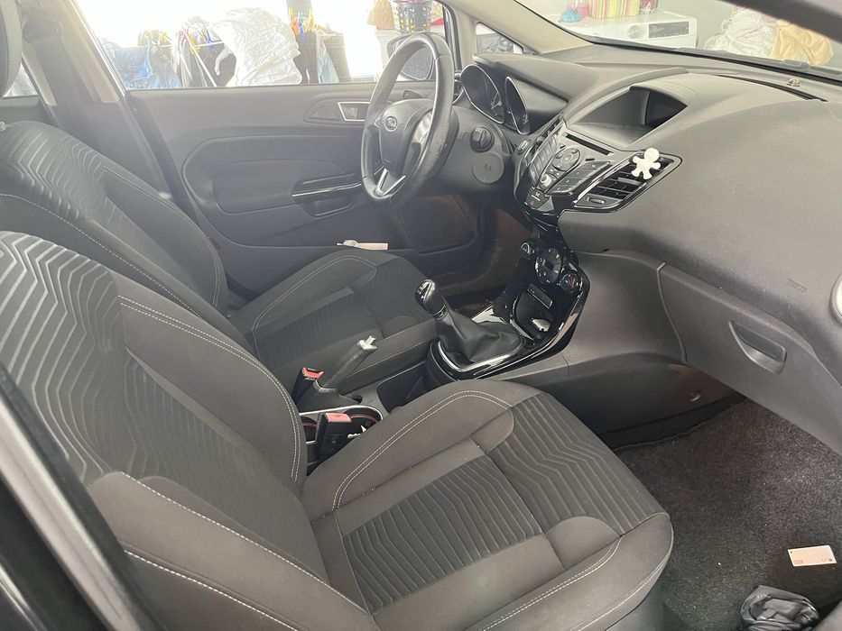 Ford fiesta 1.0 Titanium 2015
