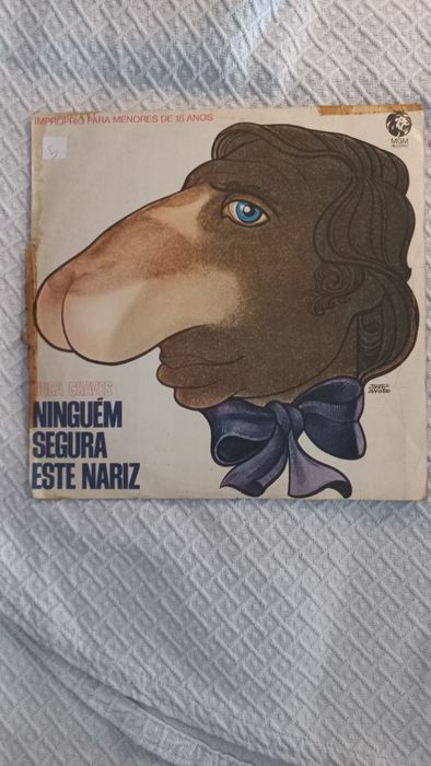 Juga Chaves - Ninguém segura este nariz