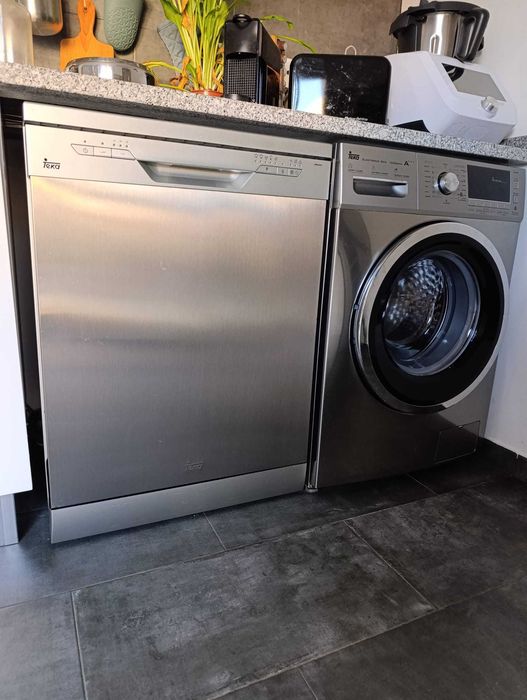 Vendo Máquina de Lavar Loiça