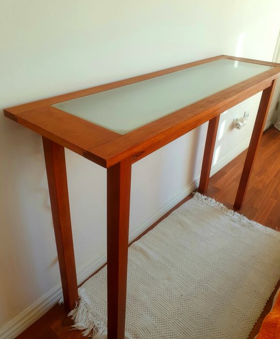 Mesa de apoio consola