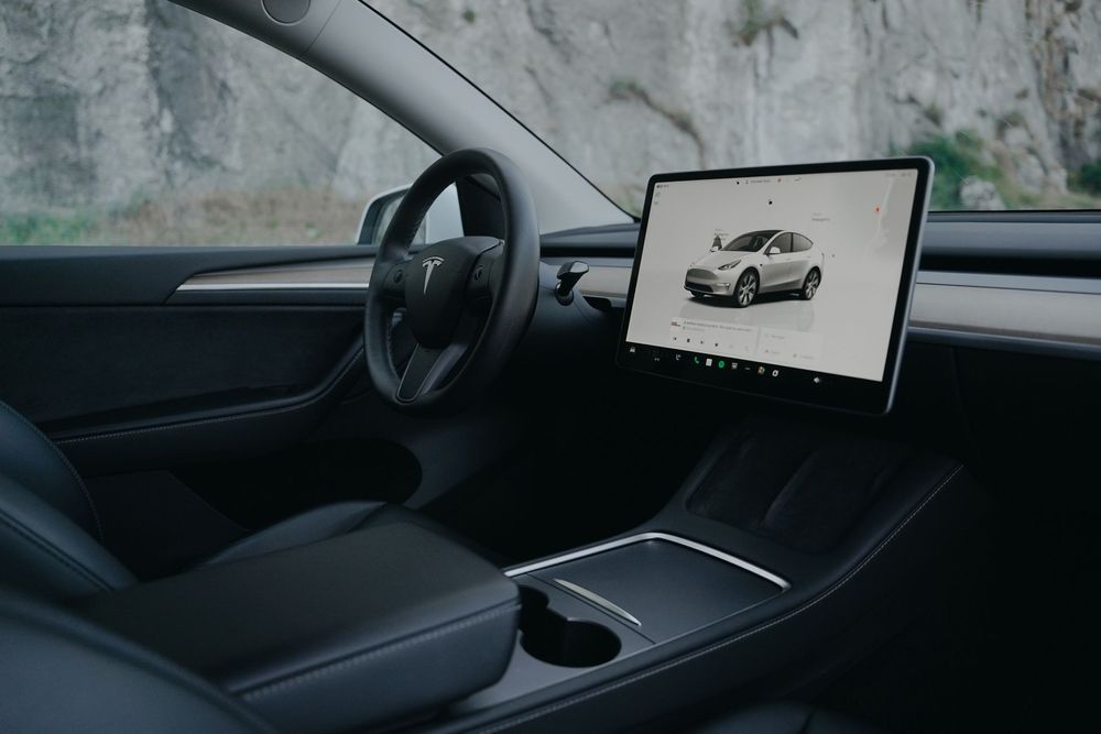 Tesla Model Y Long Range Dual Motor AWD