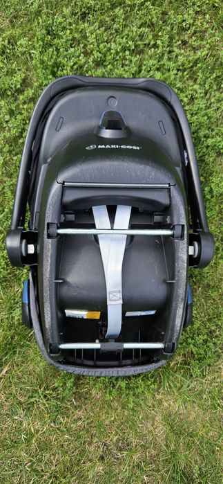 Fotelik Maxi - cosi Pebble Plus szary 0-12kg z daszkiem szary nosidełk