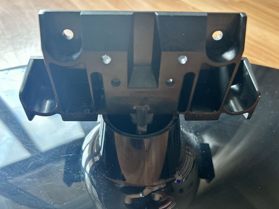 Підставка під телевізор