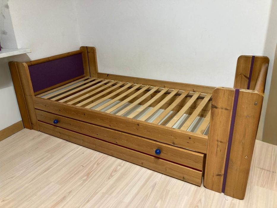 Кровать односпальная 90х200