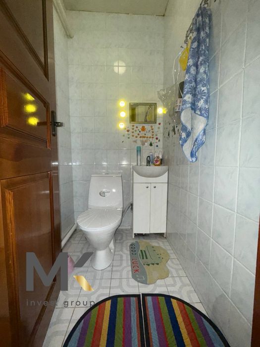 Будинок на першій лінії водосховища. Макарів. 45 соток простору і тиші