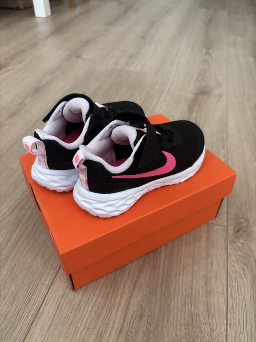 Sapatilhas Nike criança Novas