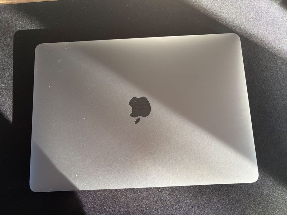 MacBook Air M1 16 GB 256GB
